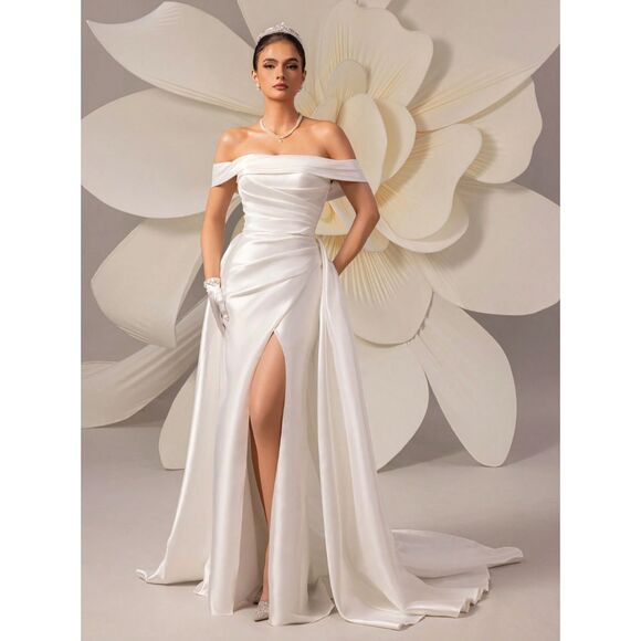 Wedding Dress Luxury Simple Wedding gown White Off Shoulder Wedding Gown NWT - Picture 4 of 10